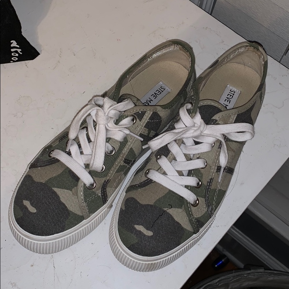 Steve Madden platform sneakers